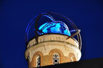 Sphère de la tour de la Maison de Jules Verne