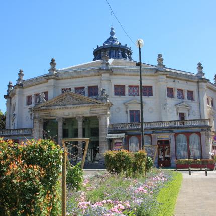 cirque Jules Verne